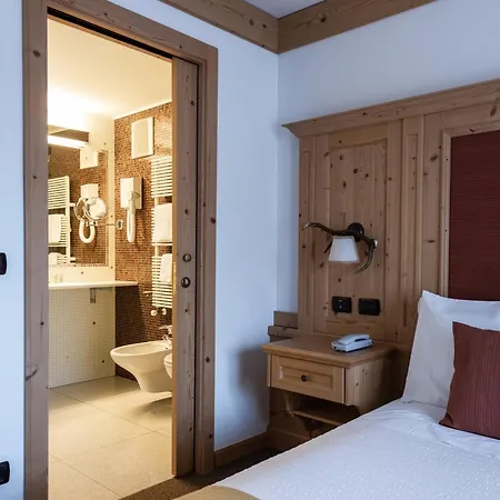 Hotel Antares Selva di Val Gardena Exterior photo