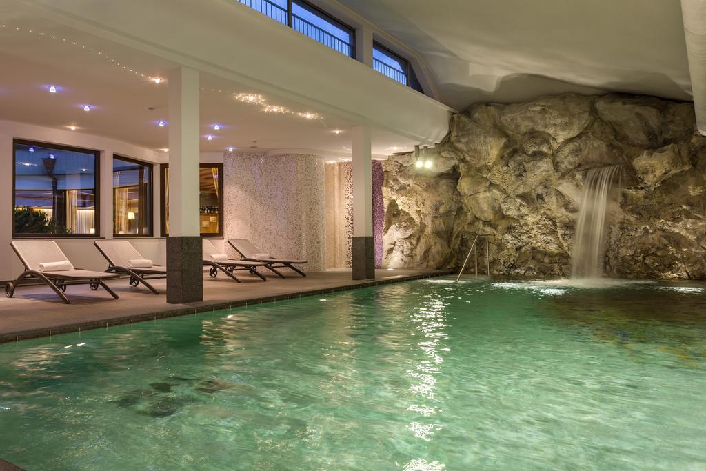 Antares Hotel 4*