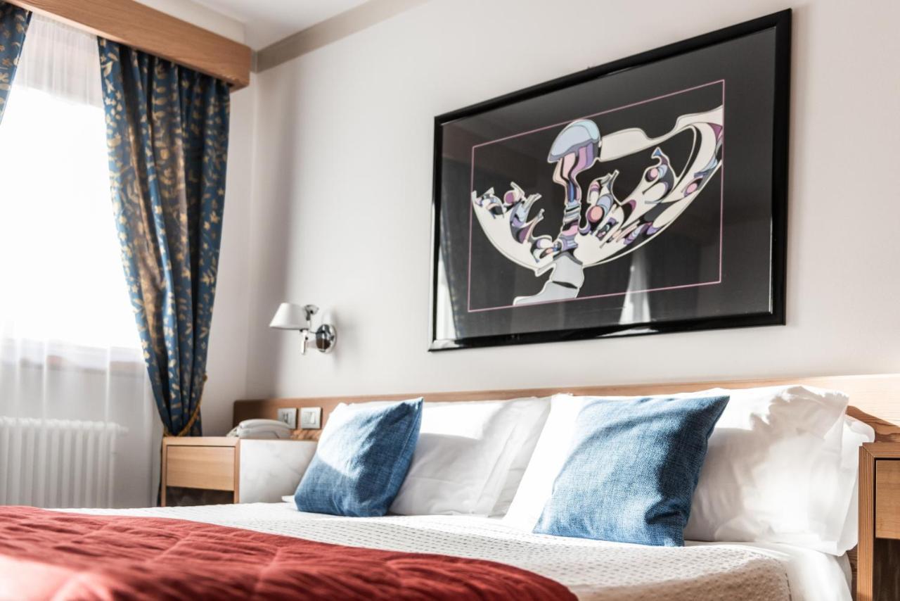 Antares Hotel 4*